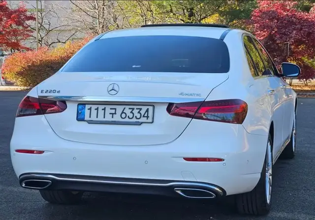 MERCEDES-BENZ E-CLASS EXCLUSIVE 2022