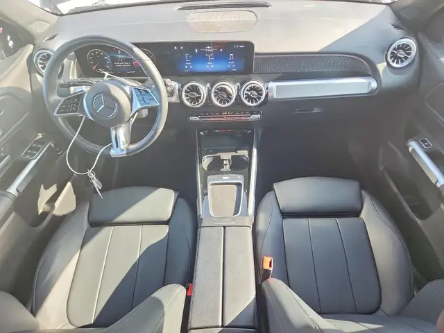 MERCEDES-BENZ GLB-CLASS 2023