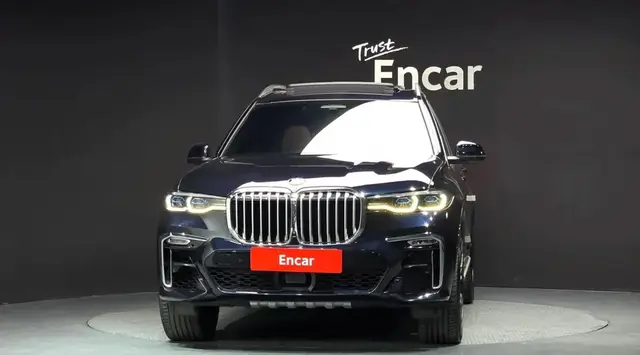 BMW X7 M-SPORT LINE 2021
