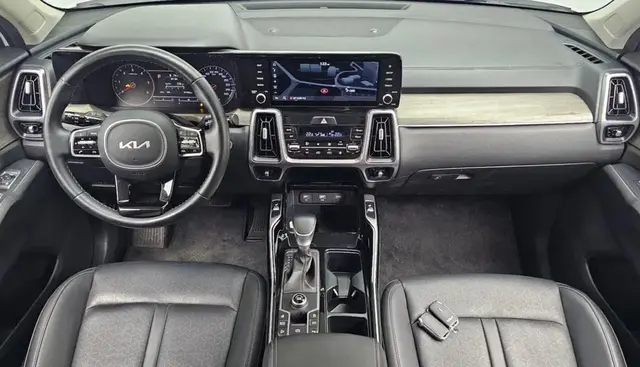 KIA SORENTO TRENDY 2022
