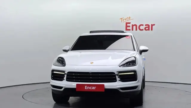 PORSCHE CAYENNE 2020