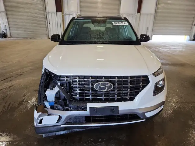 HYUNDAI VENUE LIMITED 2024