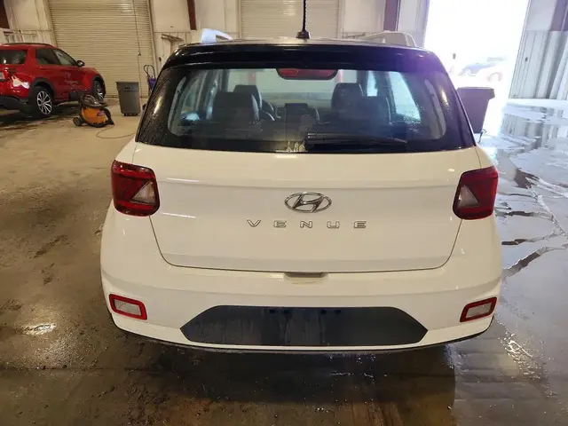 HYUNDAI VENUE LIMITED 2024