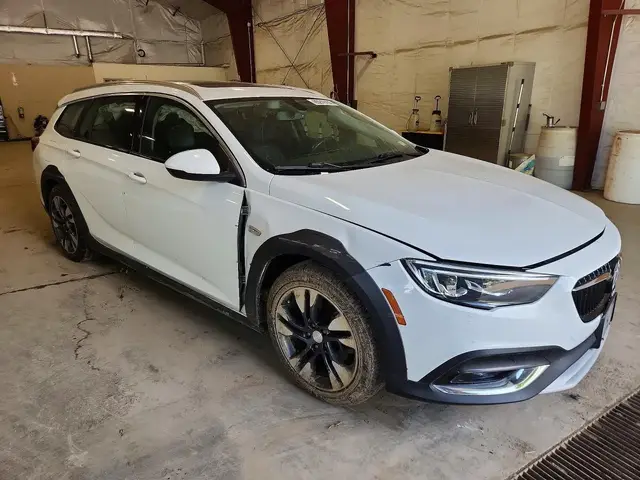 BUICK REGAL ESSENCE 2017