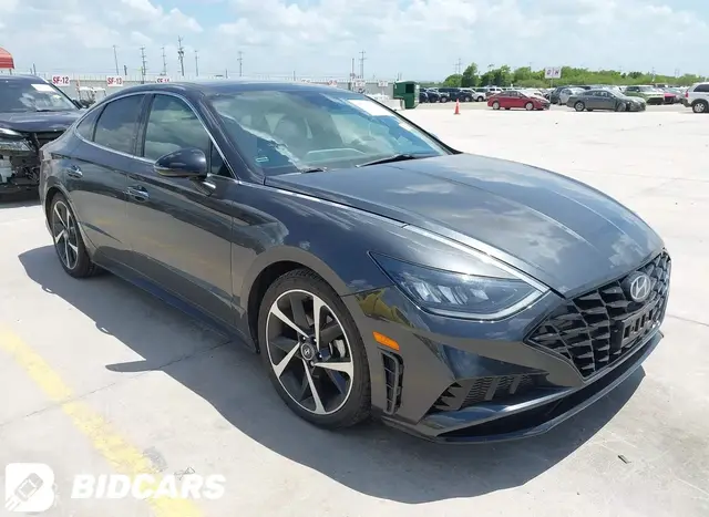 HYUNDAI SONATA SEL PLUS 2021