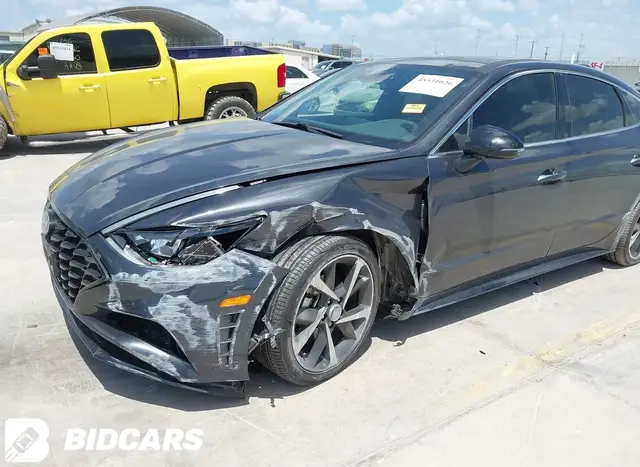 HYUNDAI SONATA SEL PLUS 2021