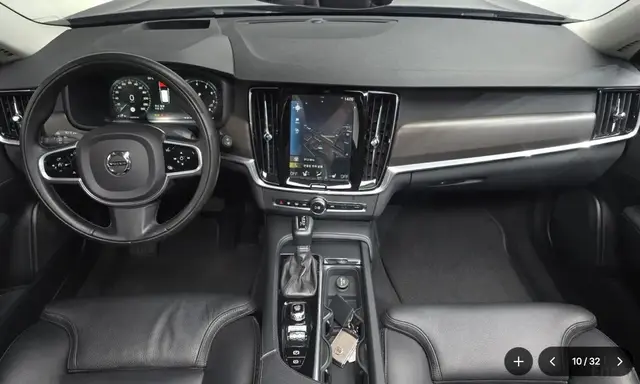 VOLVO V90 CROSS COUNTRY 2018