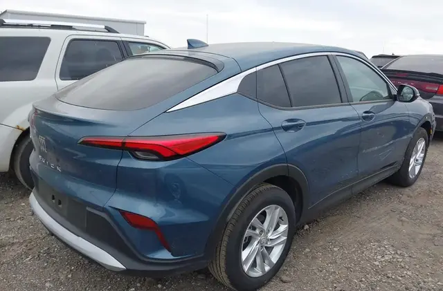 BUICK ENVISTA PREFERRED 2024