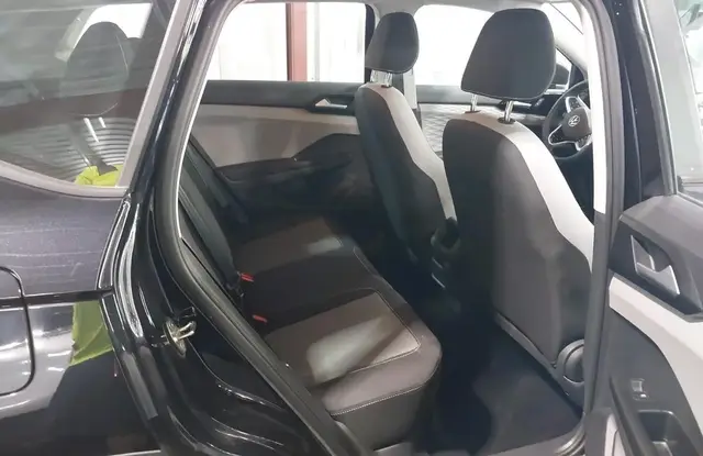 VOLKSWAGEN TAOS S 2022