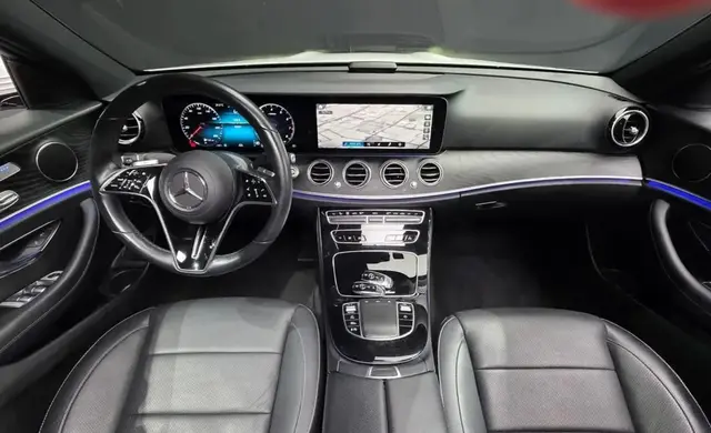 MERCEDES-BENZ E250 AR-GARDE 2022