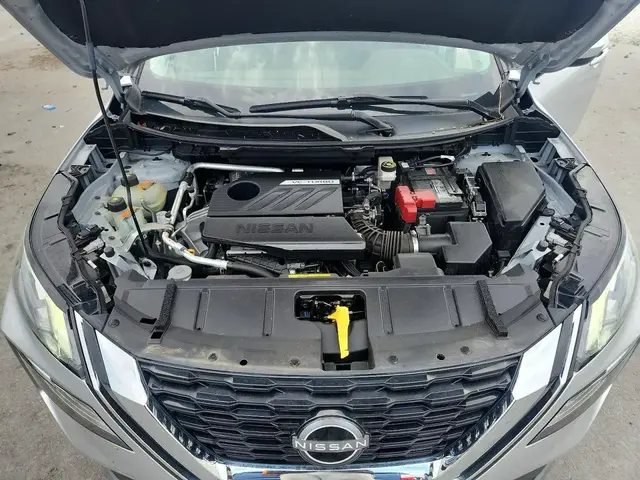 NISSAN ROGUE SV 2023