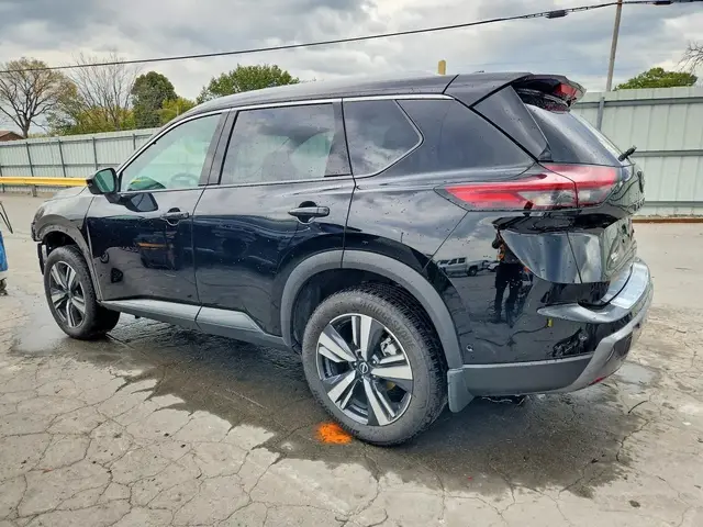 NISSAN ROGUE SL 2025