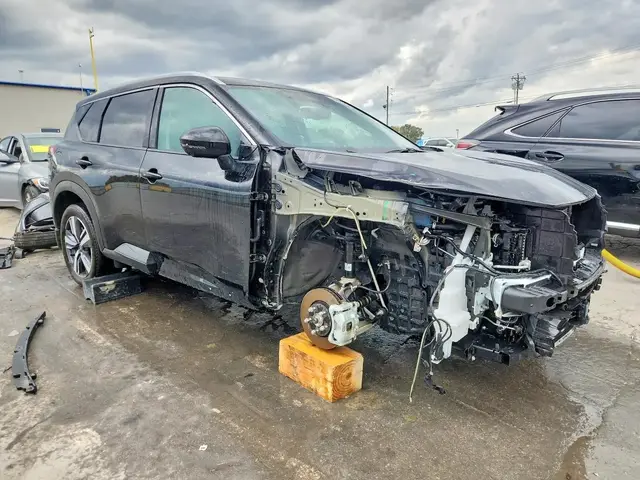 NISSAN ROGUE SL 2025