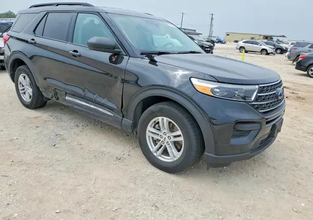 FORD EXPLORER XLT 2024