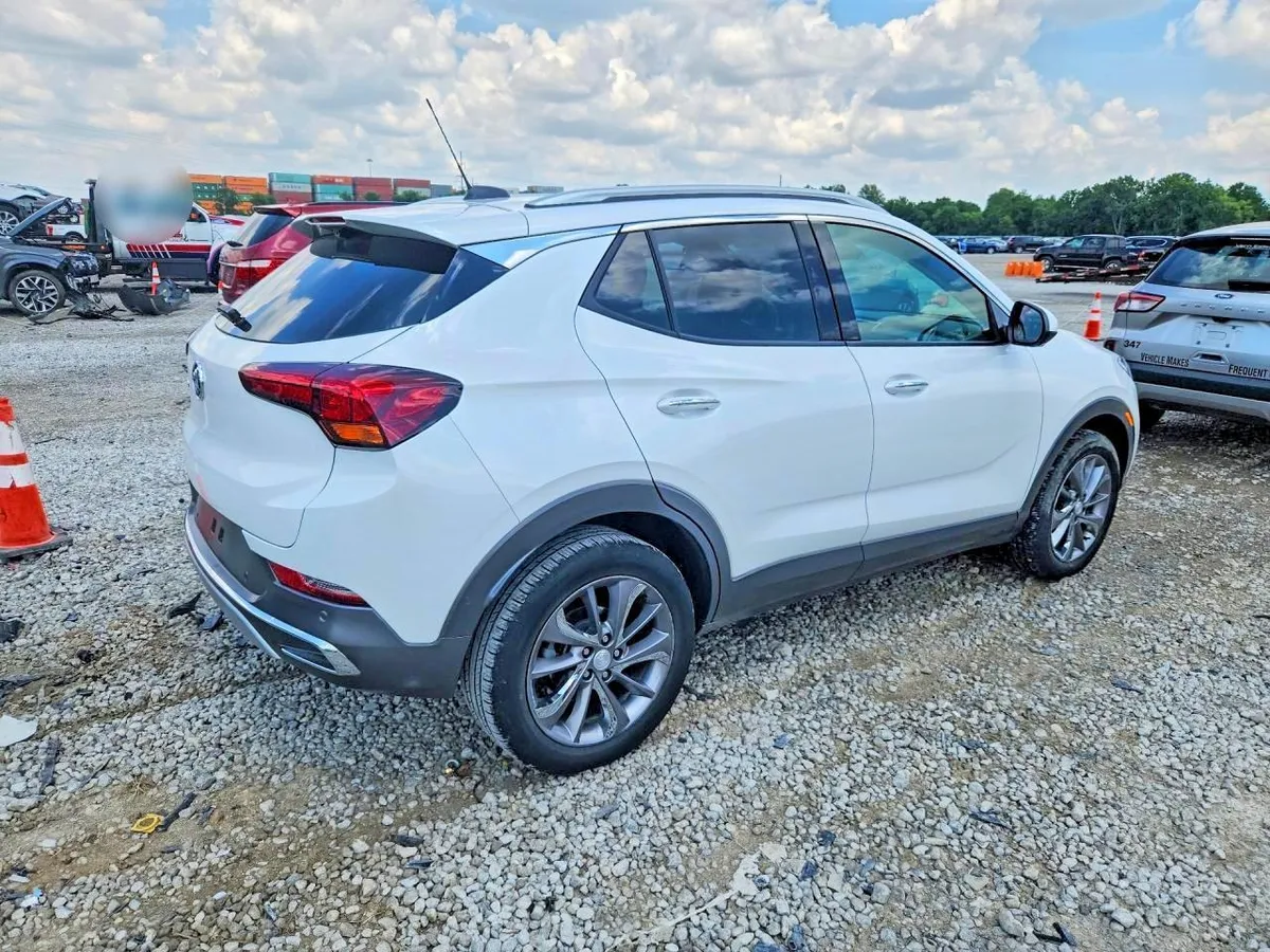 BUICK ENCORE ESSENCE 2022