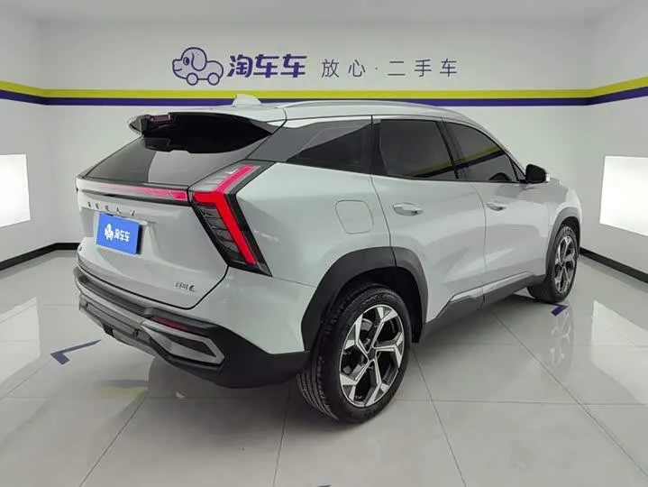 GEELY BOYUE L PREMIUM 2023