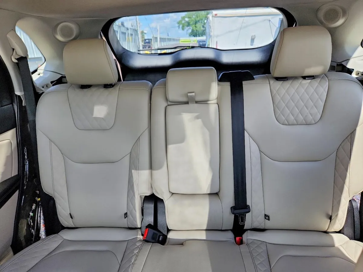 FORD EDGE TITANIUM AWD 2023