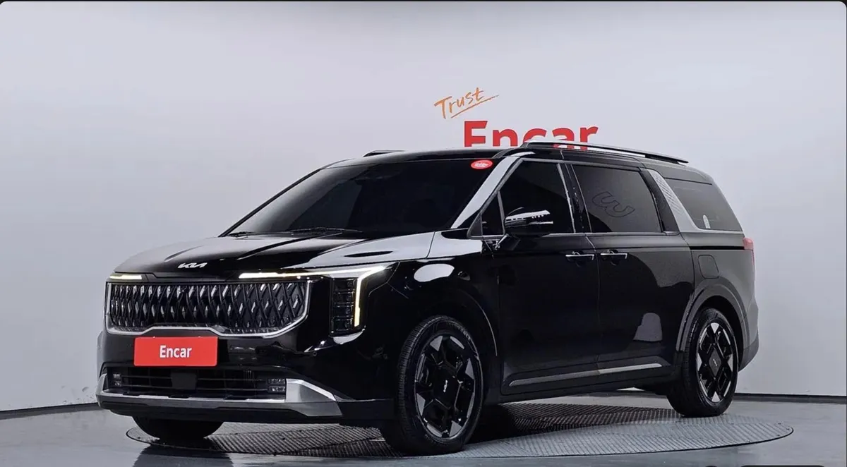 KIA CARNIVAL NOBLESSE 2024
