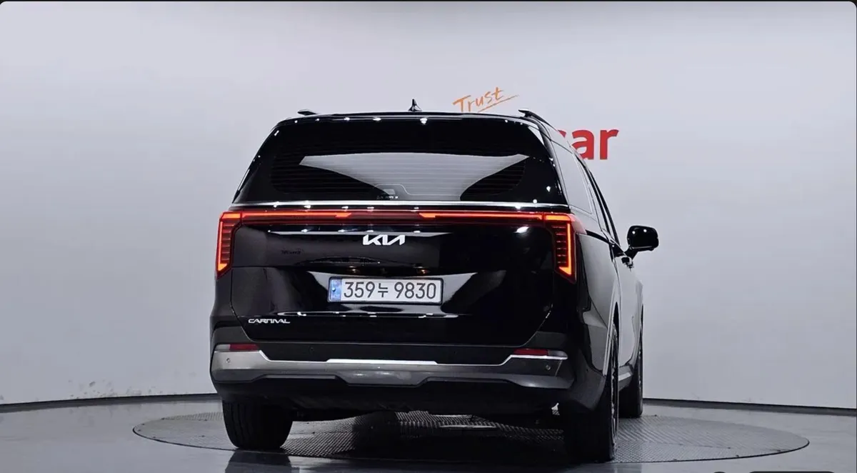 KIA CARNIVAL NOBLESSE 2024