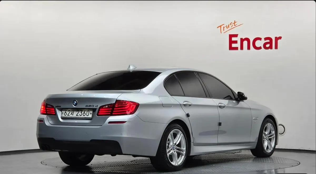 BMW 5 SERIES 2016