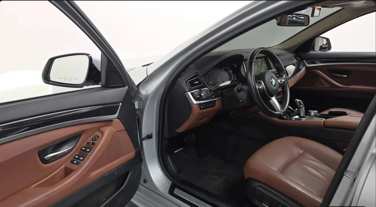BMW 5 SERIES 2016
