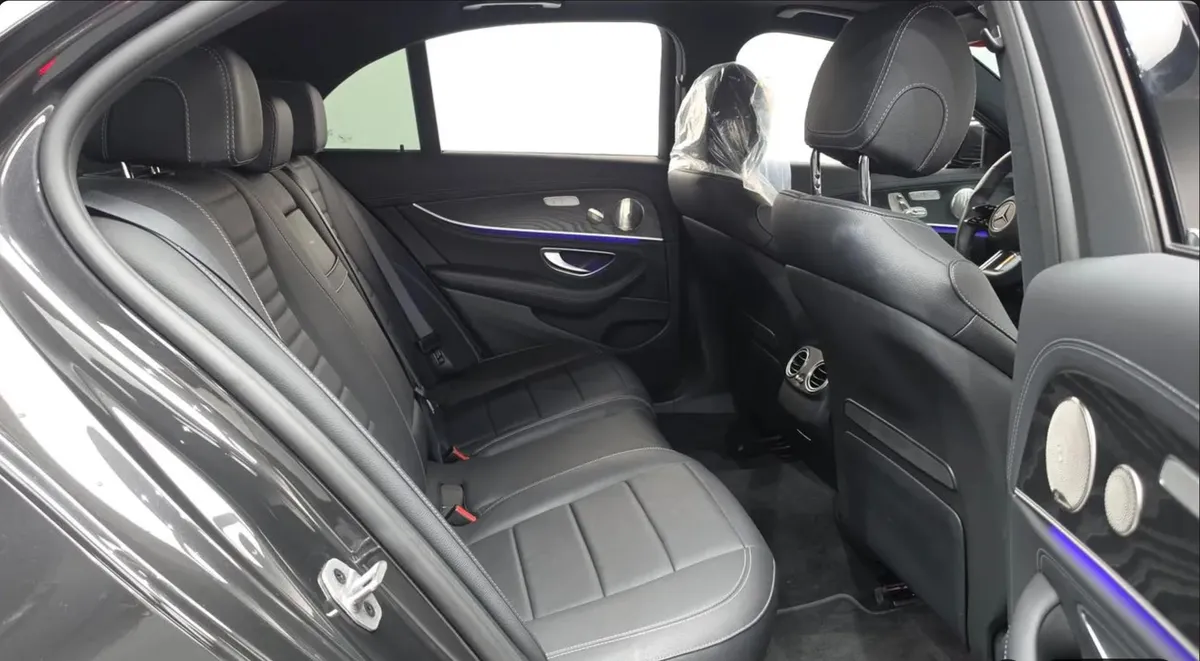 MERCEDES-BENZ W213 E220D 4MATIC 2022