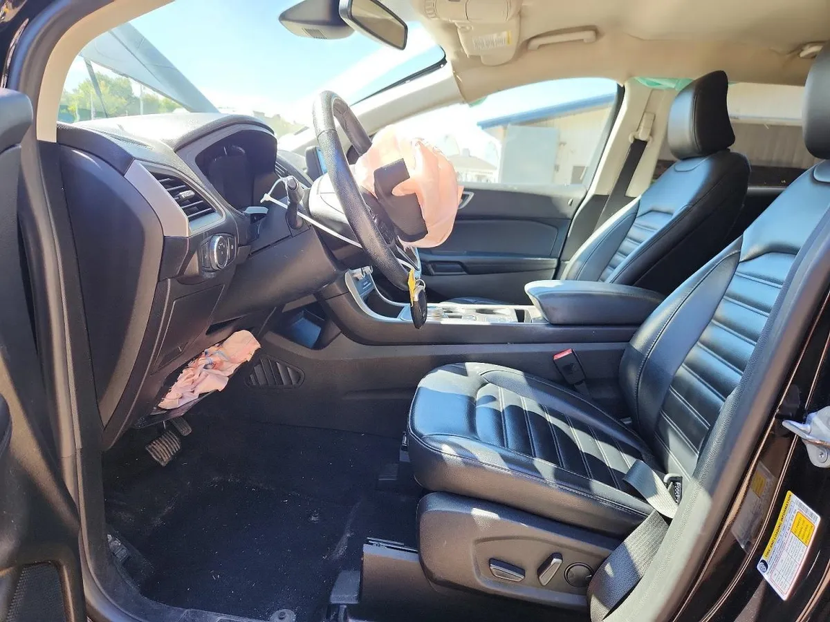 FORD EDGE SEL 2022