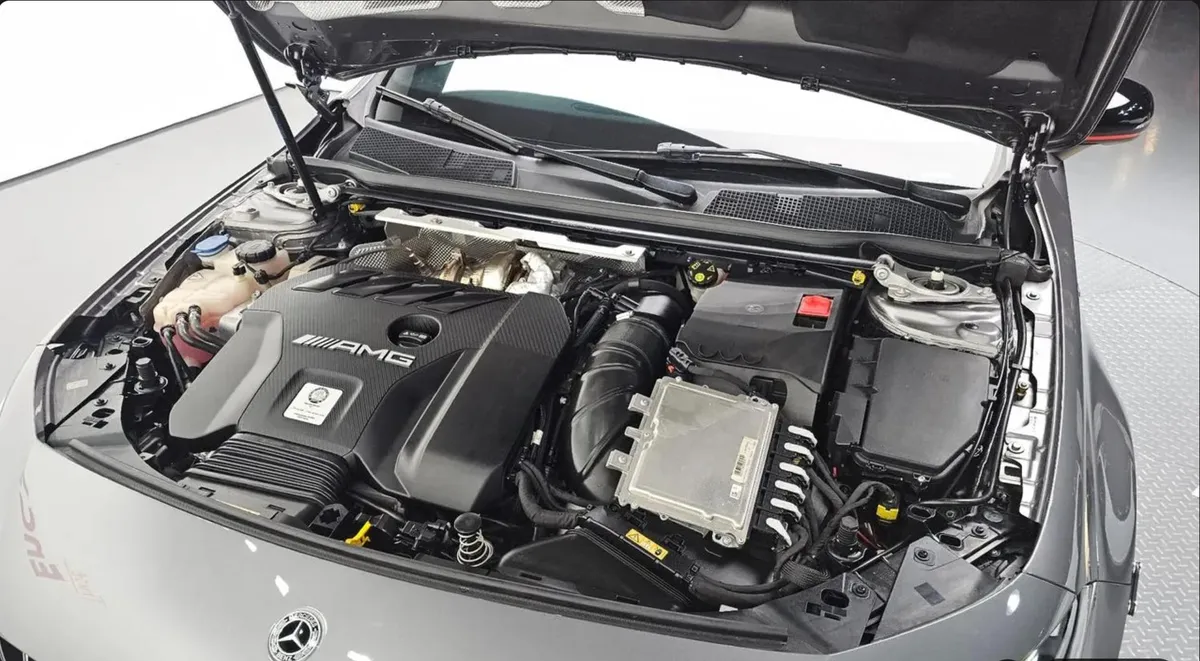 MERCEDES-BENZ W177 AMG A45 2022