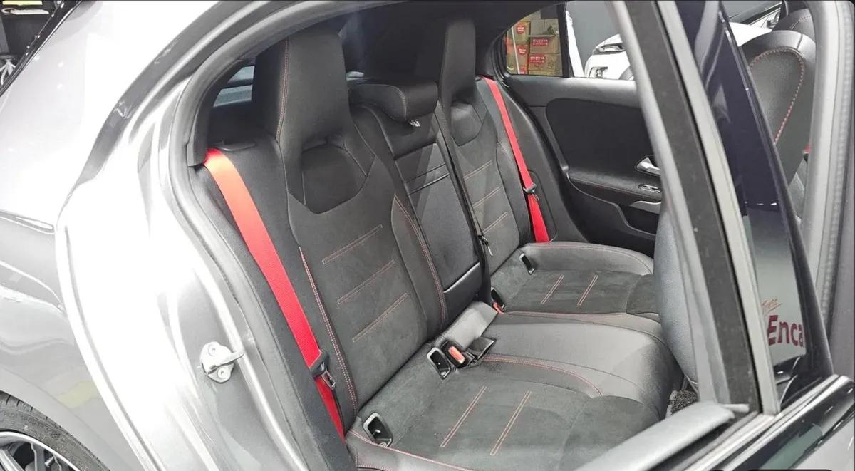 MERCEDES-BENZ W177 AMG A45 2022
