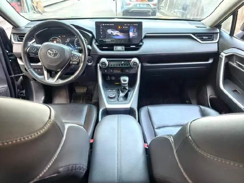 TOYOTA RAV4 ELITE 2023