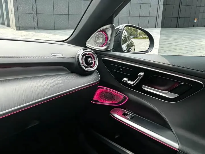 MERCEDES-BENZ C-CLASS 2023