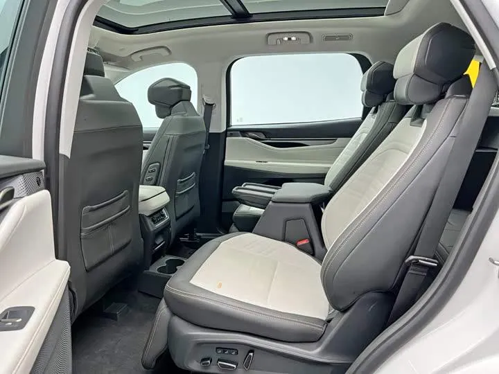 FORD EDGE L AWD 2023