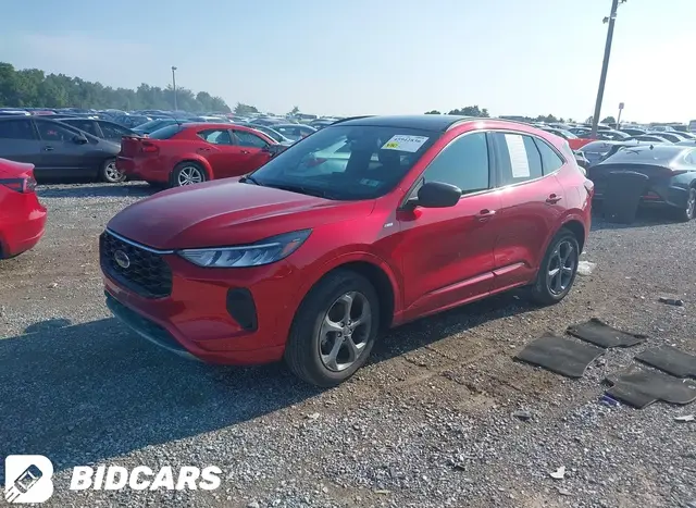 FORD ESCAPE 2023