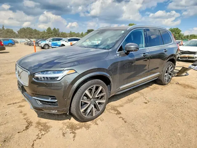 VOLVO XC90 2017