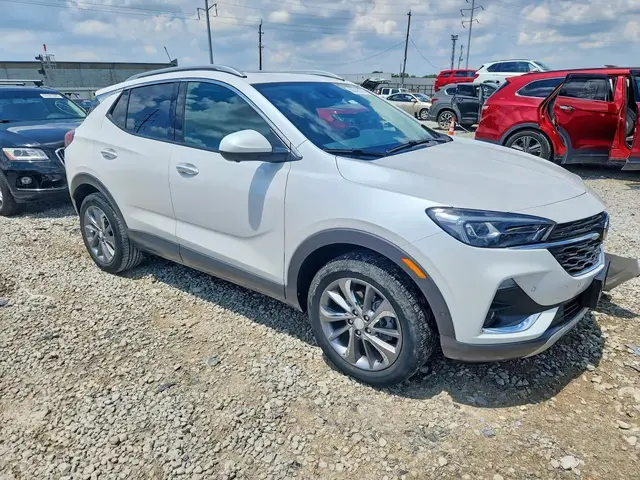 BUICK ENCORE ESSENCE 2022