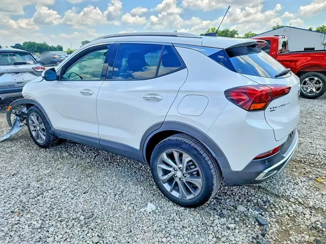 BUICK ENCORE ESSENCE 2022