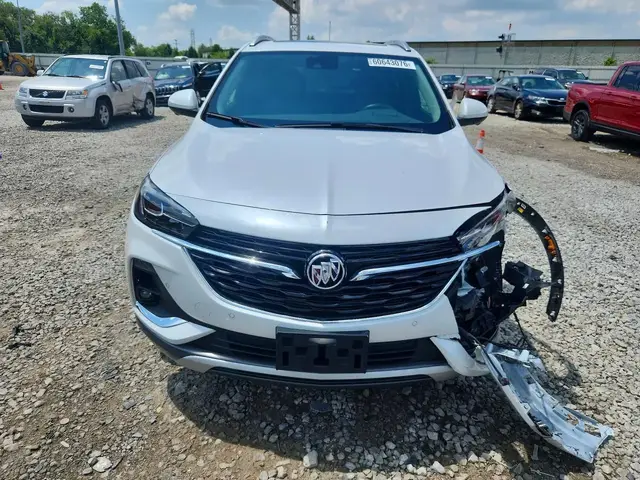 BUICK ENCORE ESSENCE 2022