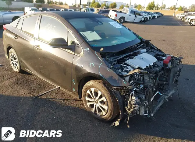 TOYOTA PRIUS 2022