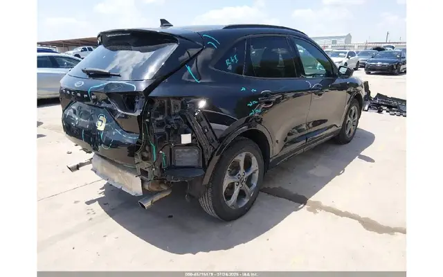 FORD ESCAPE 2023