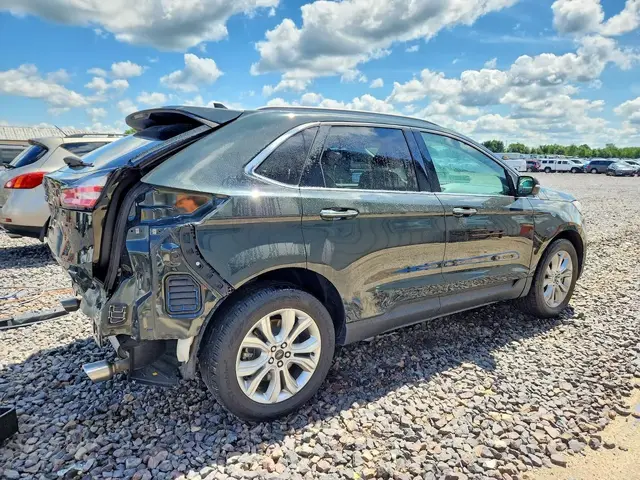 FORD EDGE TITANIUM AWD 2023