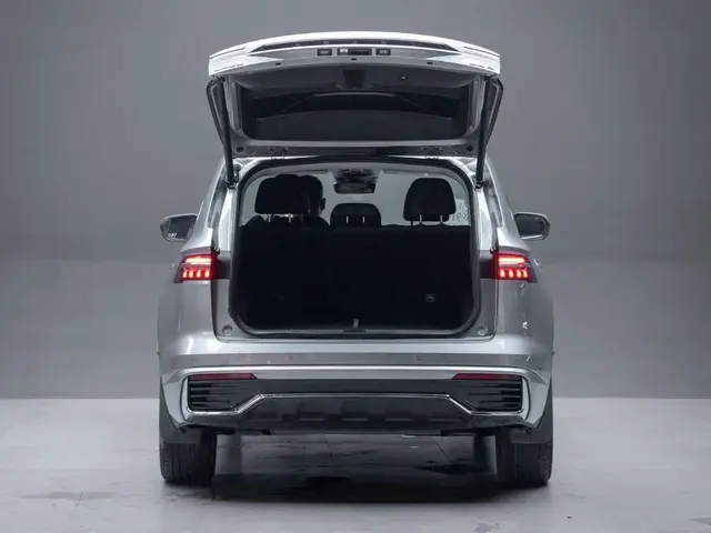 GEELY XINGYUE L 2023