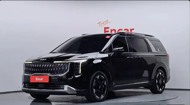 KIA CARNIVAL NOBLESSE 2024