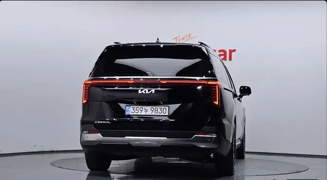 KIA CARNIVAL NOBLESSE 2024
