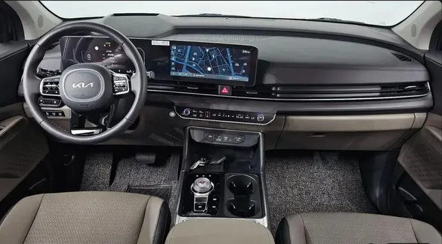 KIA CARNIVAL NOBLESSE 2024