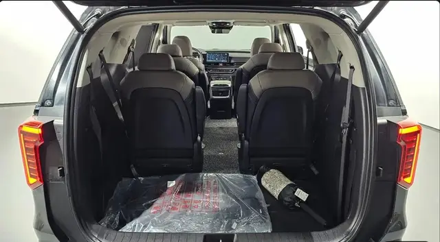 KIA CARNIVAL NOBLESSE 2024