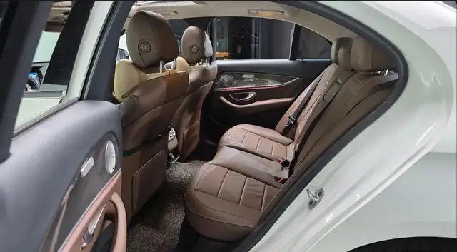 MERCEDES-BENZ W213 E220D AVANTGARDE 2019