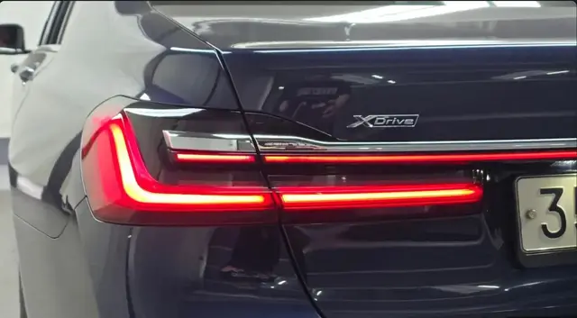 BMW 7 SERIES 2020