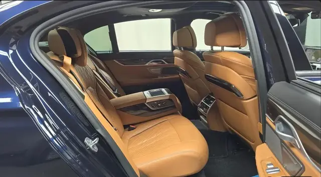 BMW 7 SERIES 2020