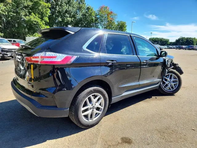 FORD EDGE SEL 2022