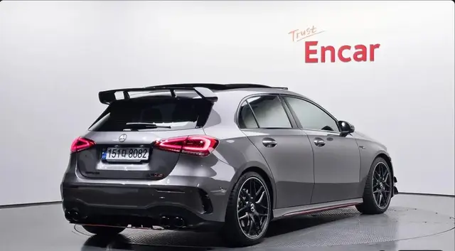 MERCEDES-BENZ W177 AMG A45 2022